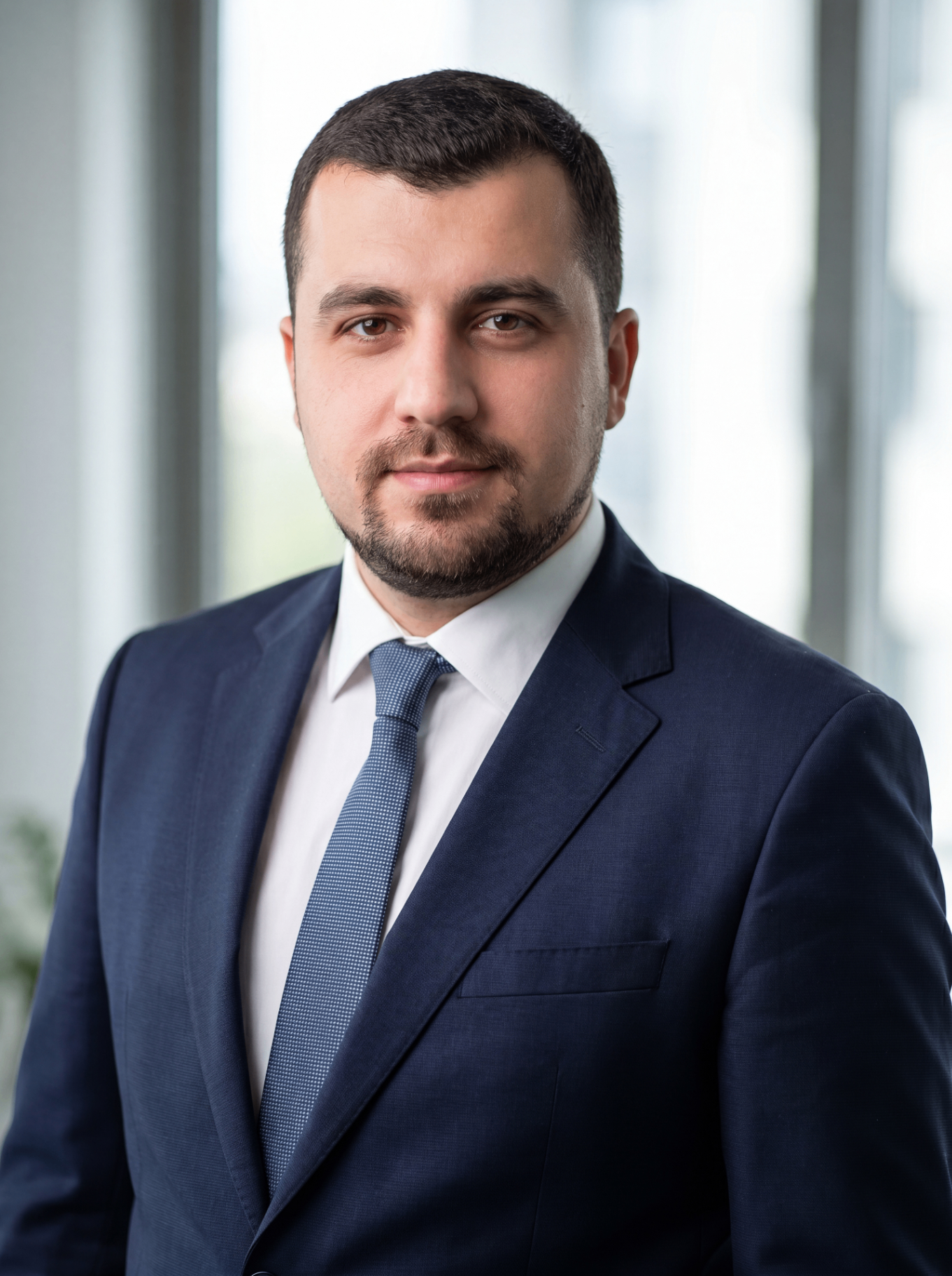 Porträt von Dr. Ufuk Tosun, Geschäftsführer der AI Quality & Testing Hub GmbH